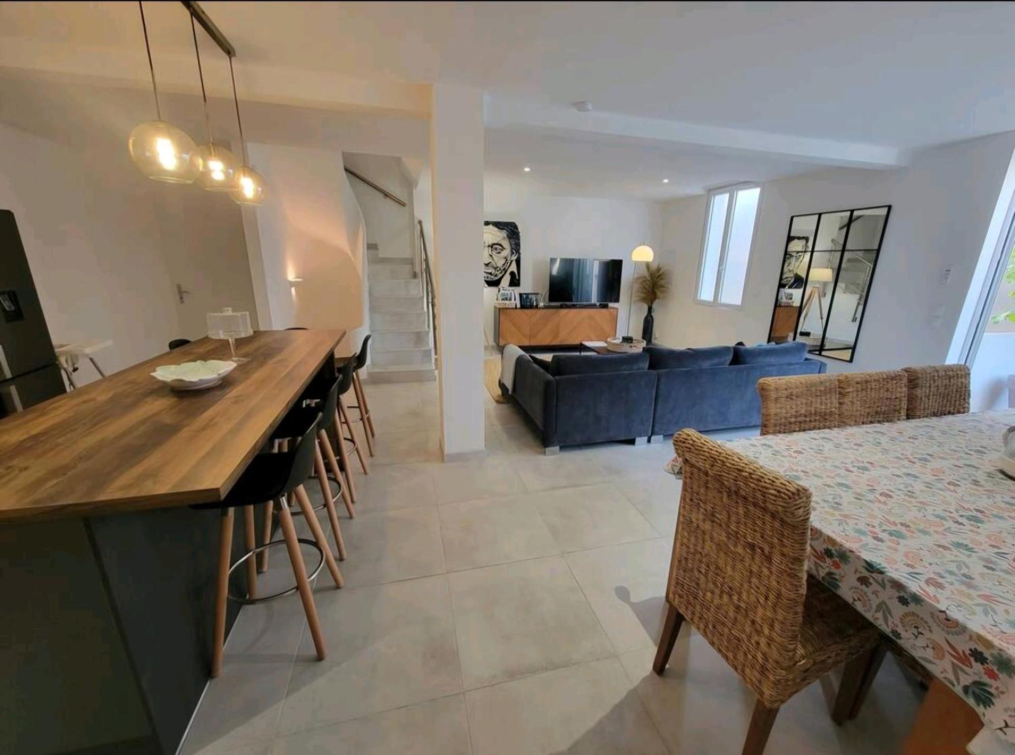 Maison De Ville Standing Proche Mer Florensac Εξωτερικό φωτογραφία